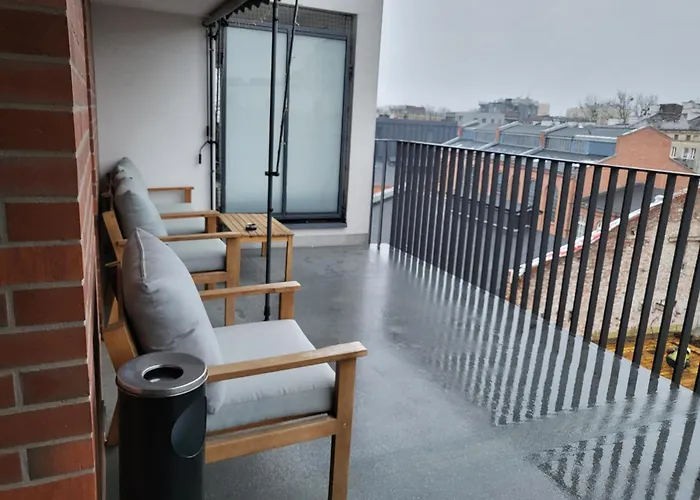 Apartament Bohema Na Szwedzkiej, Metro